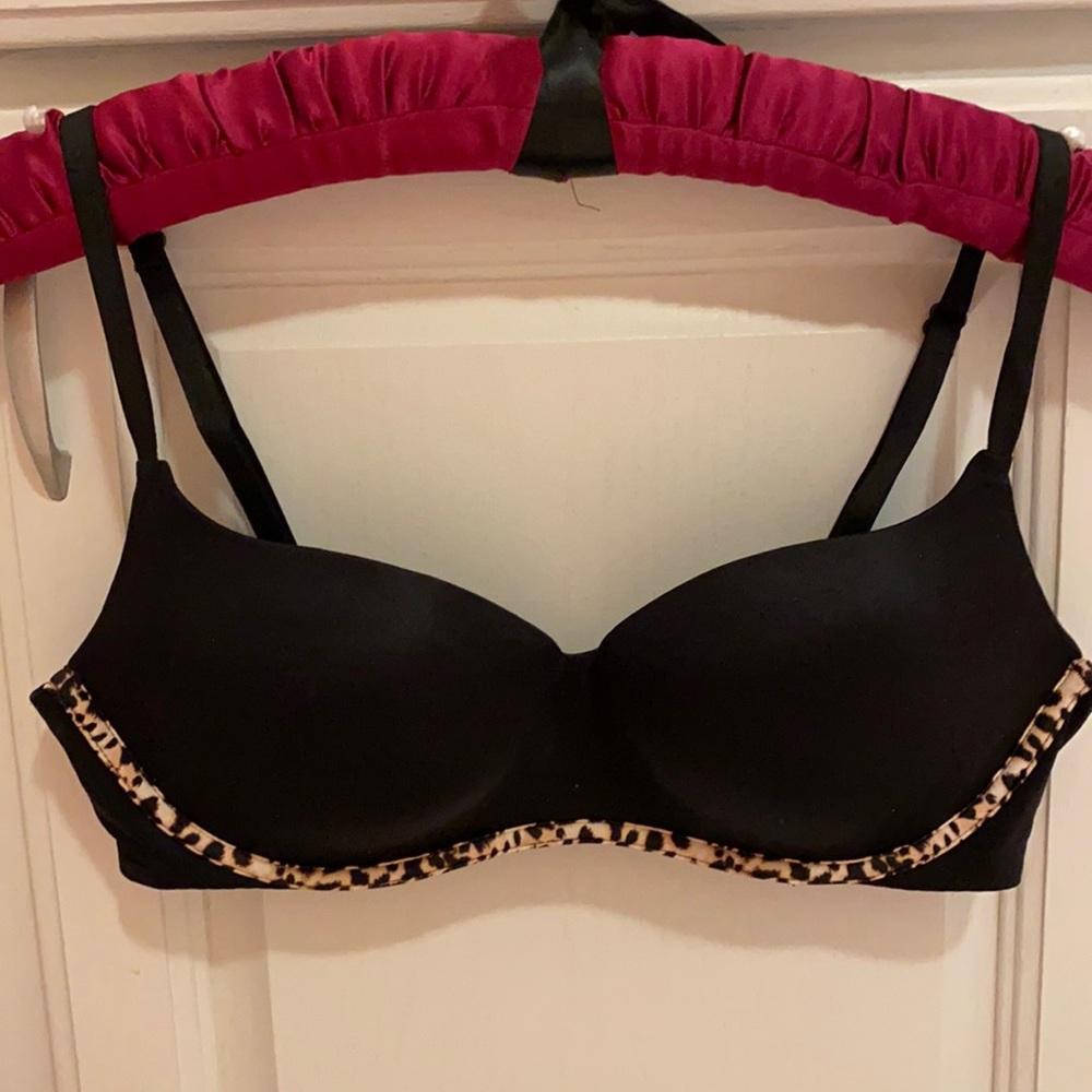Victoria’s Secret balconet bra